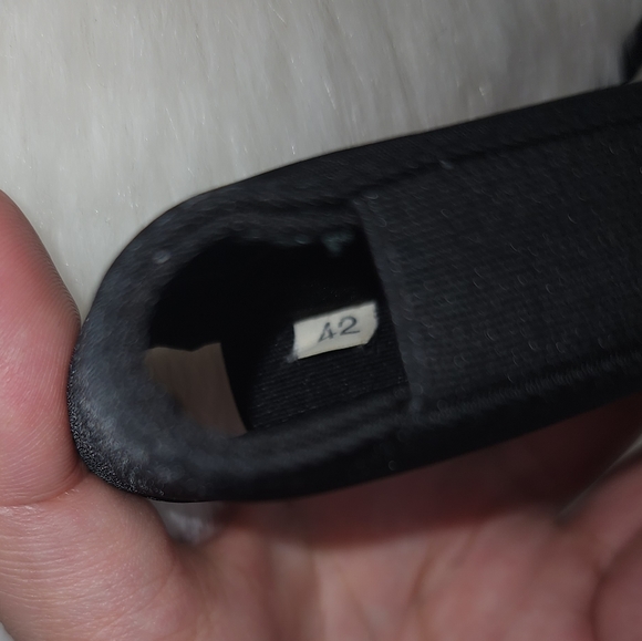 Authentic Prada Phone Holder - Picture 3 of 8